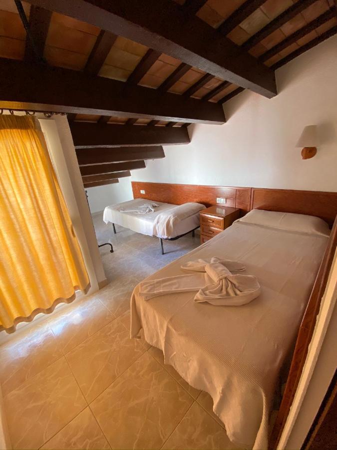 Apartamentos Mitus Canet De Mar Kültér fotó